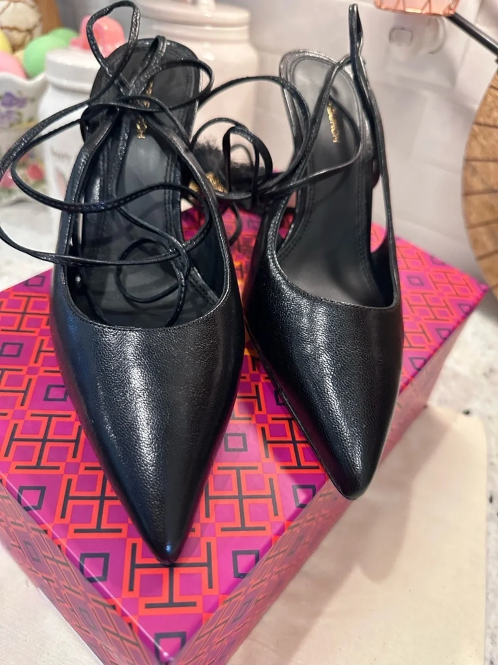 TORY BURCH Black Leather Capri Wrap Pumps Heels Shoes NIB Size 7M Ret. $440
